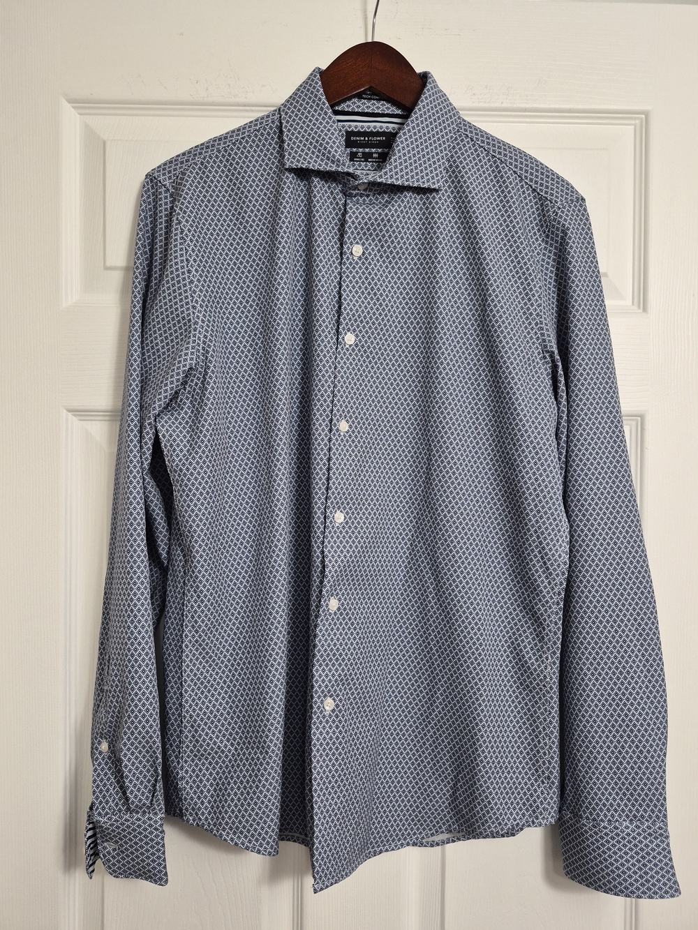 Denim & Flower Men's Blue Geometric Button-Down Shirt